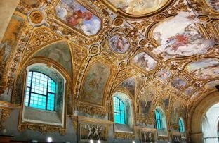 S. Maria Donnaregina